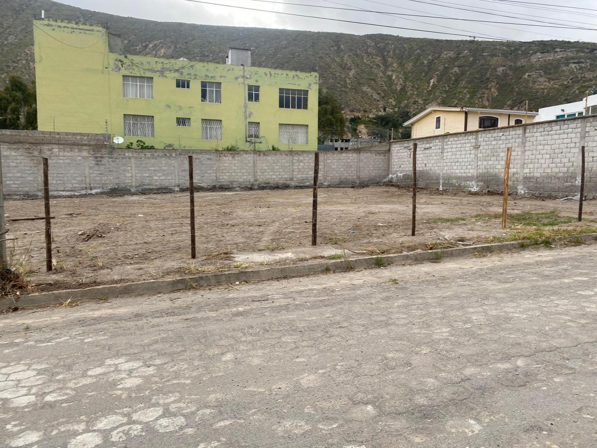Vendo Terreno 657 m² a Una Cuadra del Kartodromo Mitad del Mundo — imagen 9