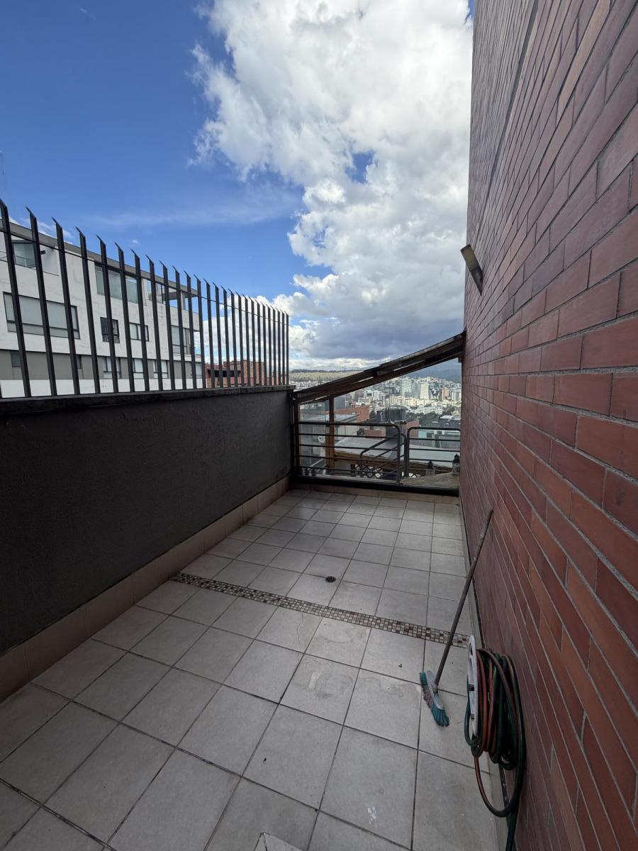 Se Vende de Oportunidad Departarmento en Quito Tenis — imagen 3