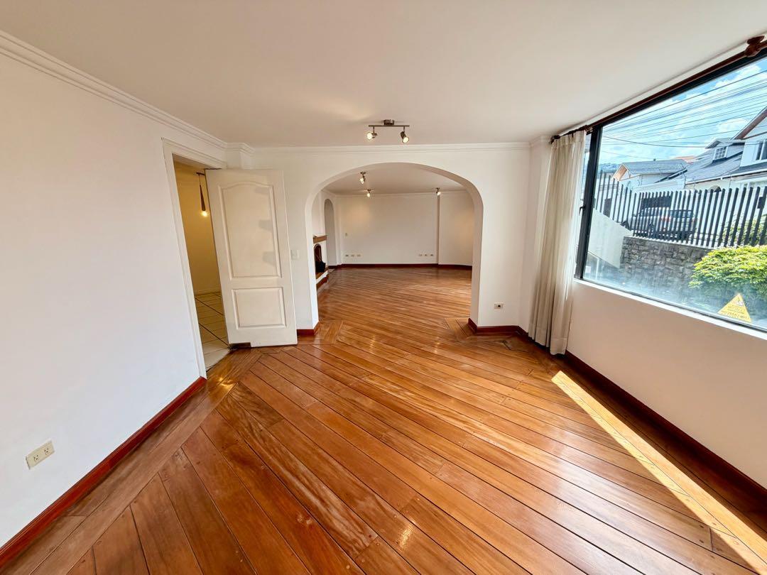 Unico Depar 3 Dorm. 250 m² Urb. El Condado Norte Quito — imagen 10