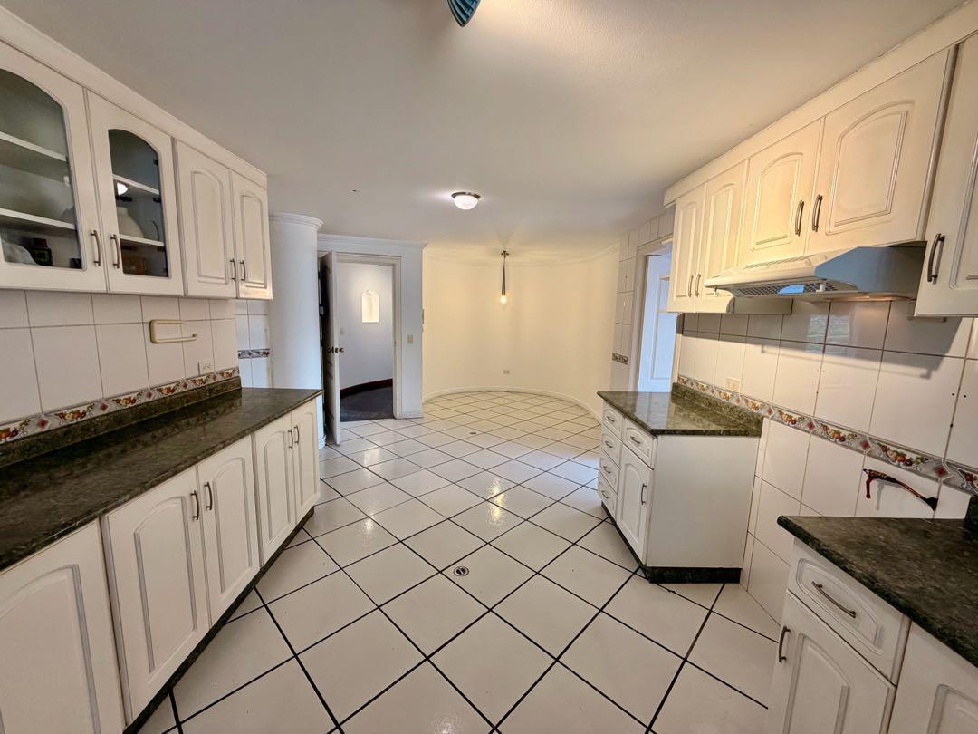 Unico Depar 3 Dorm. 250 m² Urb. El Condado Norte Quito — imagen 8