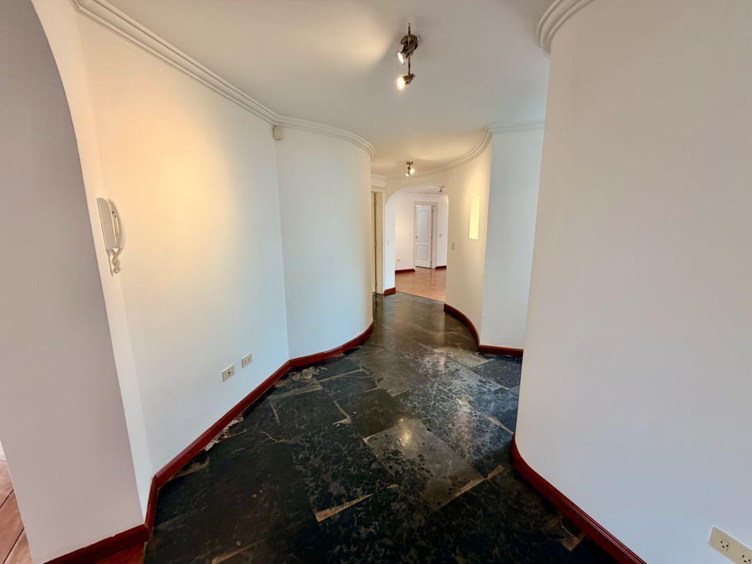 Unico Depar 3 Dorm. 250 m² Urb. El Condado Norte Quito — imagen 6