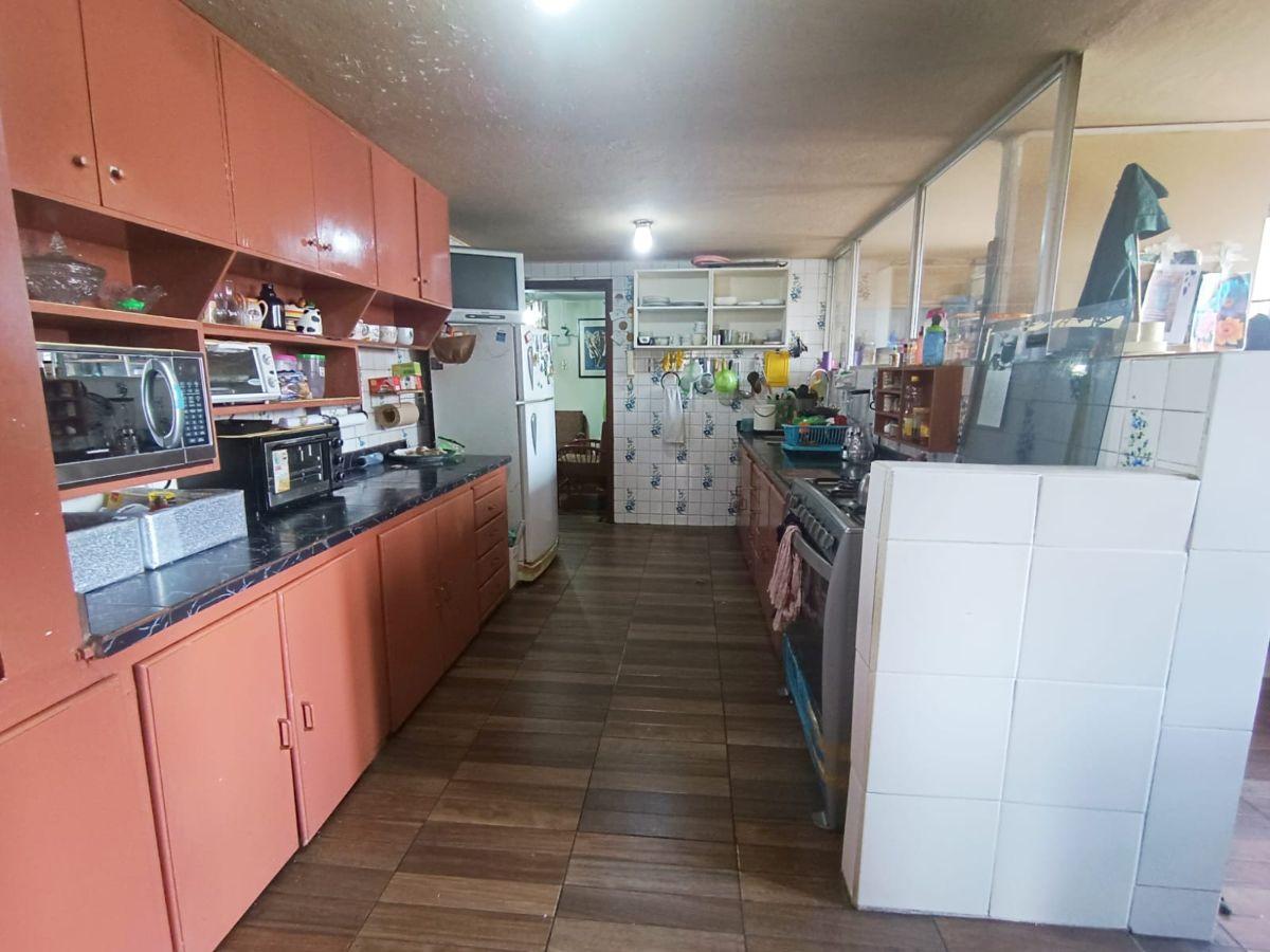 Vendo Departamento de 4 Dorm. Av Colón — imagen 8