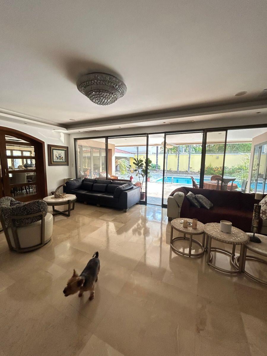 Amplia Casa en Venta Km. 4.5 Vía Samborondón, Guayas — imagen 10