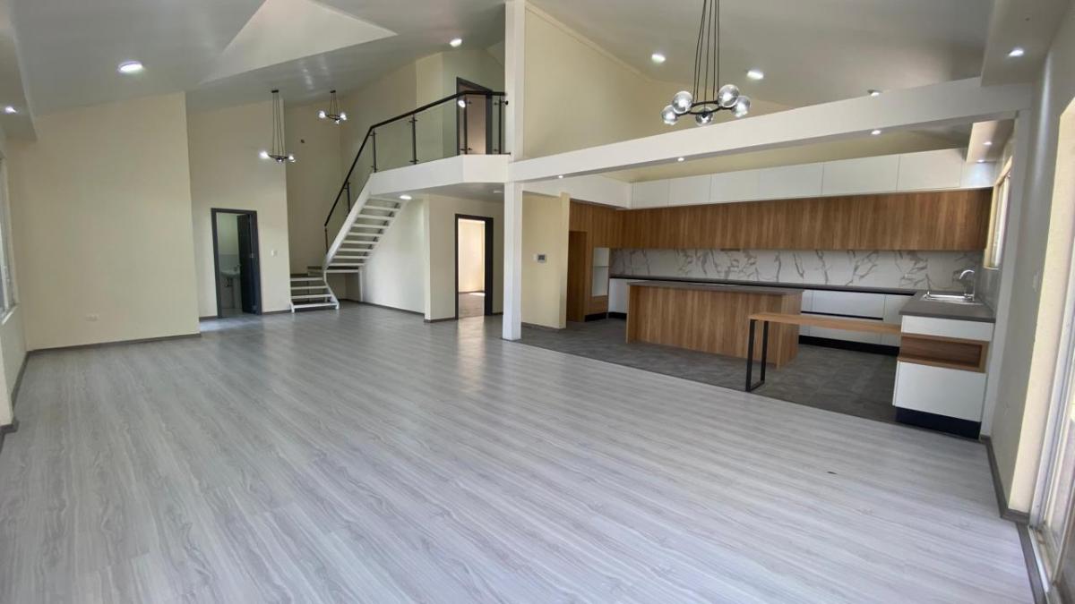 Venta de Casa en Urbanización de Lujo – Valle de Los Chillos / Capelo — imagen 9