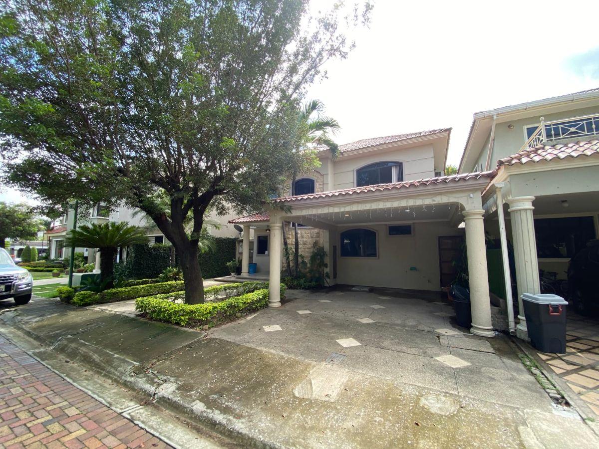 Vendo Casa con Piscina Km.7 Via a Samborondón, Guayas — imagen 9