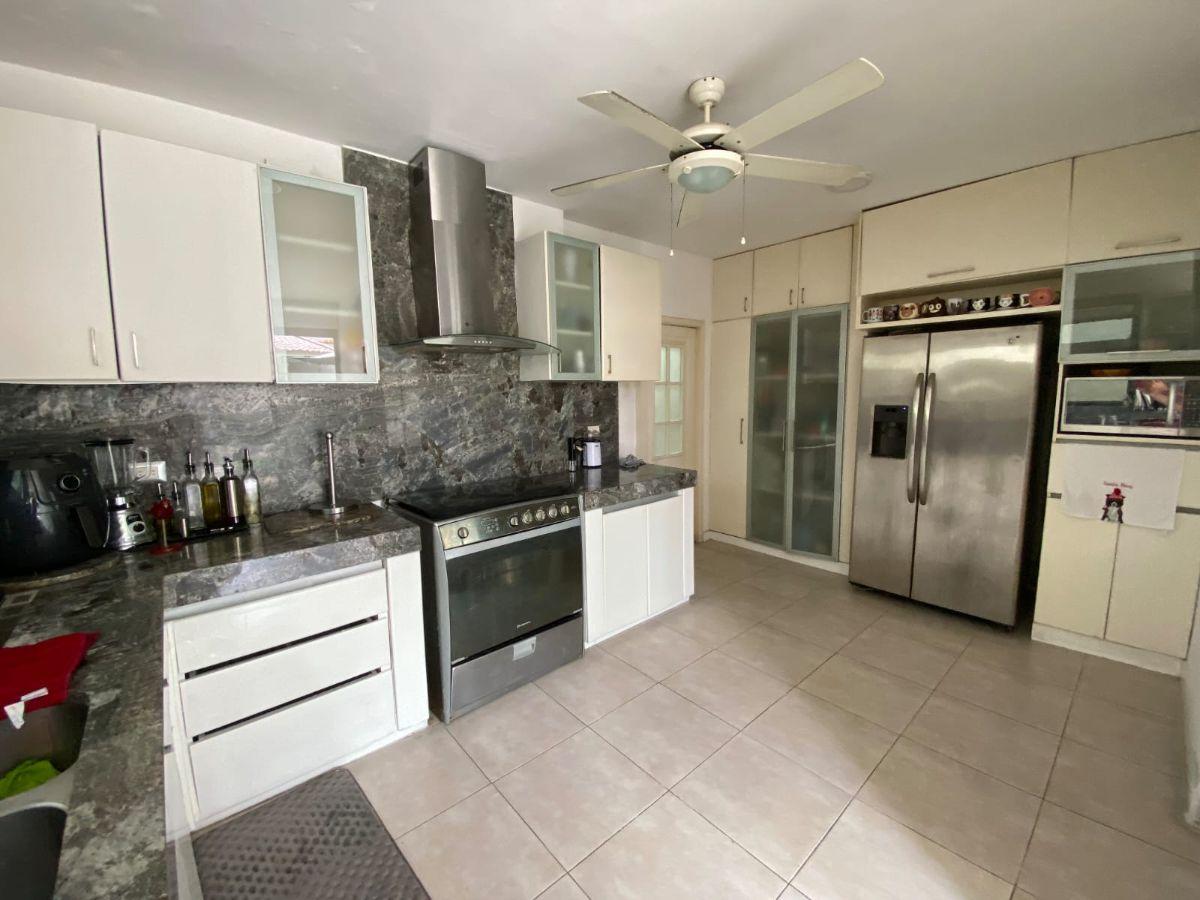 Vendo Casa con Piscina Km.7 Via a Samborondón, Guayas — imagen 2
