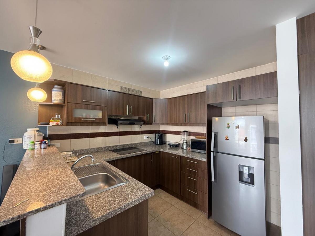 La Armenia, Hermoso Departamento Duplex en Venta, 130 m² — imagen 4