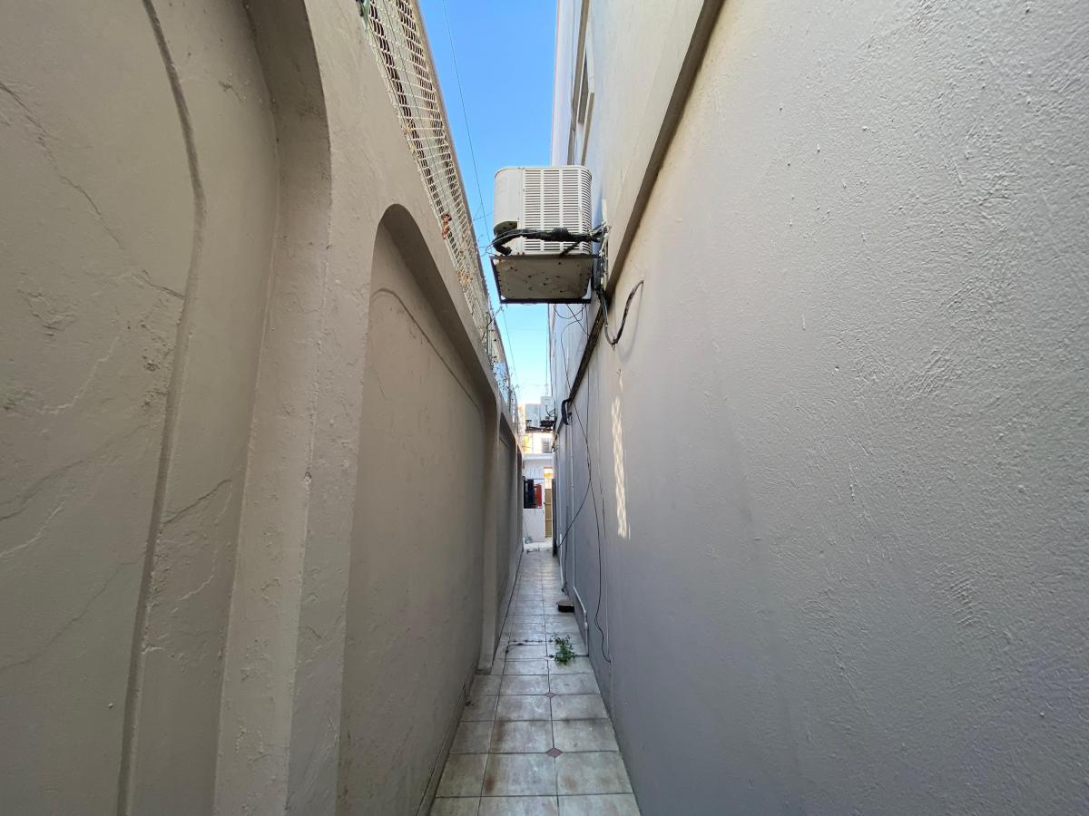 En Venta Casa de 3 Pisos en La Garzota, Norte de Guayaquil - L. Torres, Guayas — imagen 4