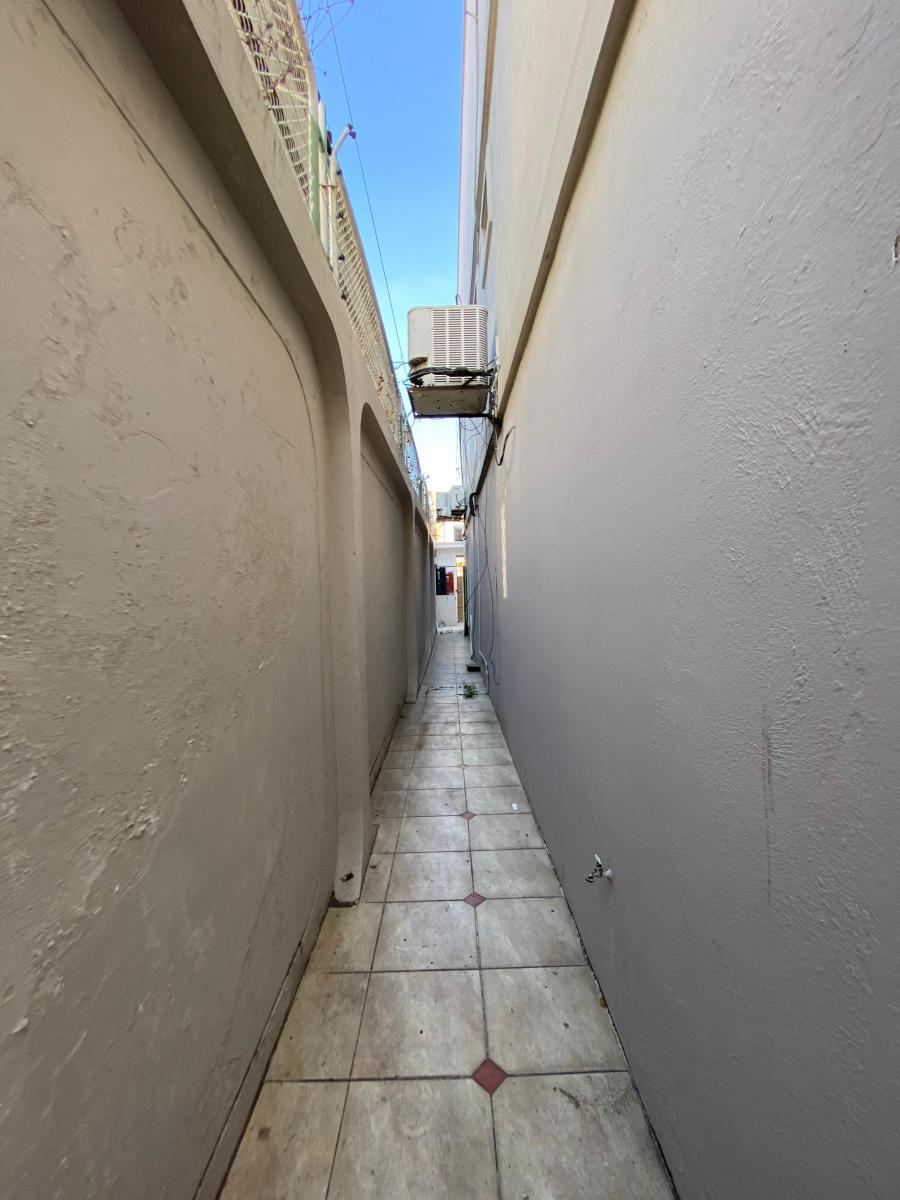 En Venta Casa de 3 Pisos en La Garzota, Norte de Guayaquil - L. Torres, Guayas — imagen 3