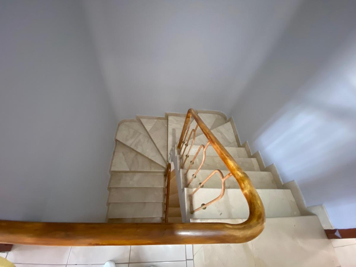 En Venta Casa de 3 Pisos en La Garzota, Norte de Guayaquil - L. Torres, Guayas — imagen 2