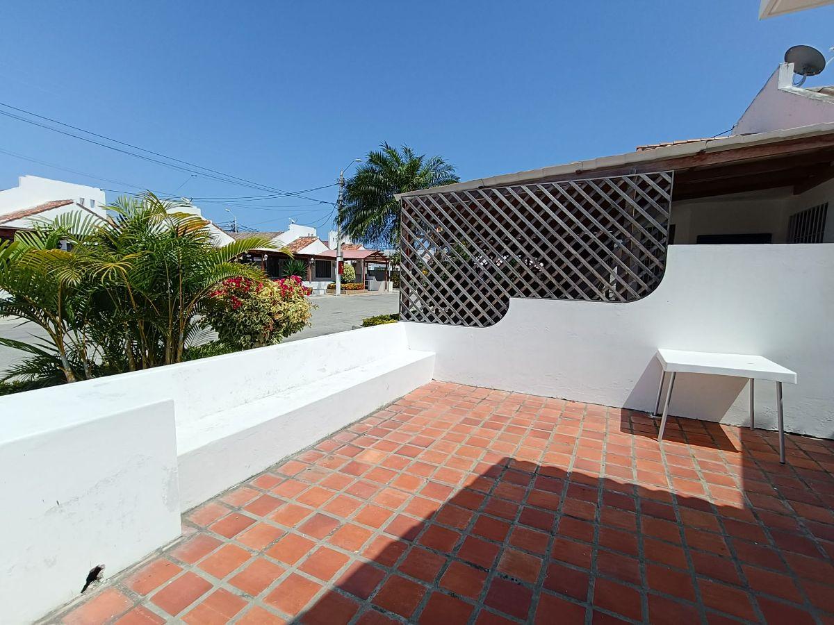 Vendo Casa en Conjunto Residencial a Tan Solo 2 Minutos de Malecon de Salinas — imagen 7