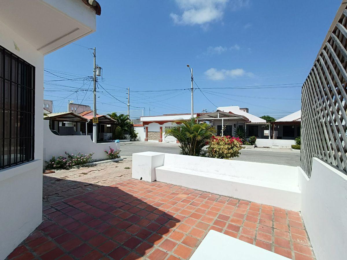 Vendo Casa en Conjunto Residencial a Tan Solo 2 Minutos de Malecon de Salinas — imagen 6