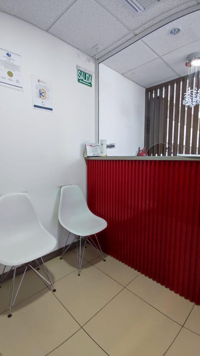 Venta Oficina Puerto Santa Ana Edificio Emporium, Guayas — imagen 7