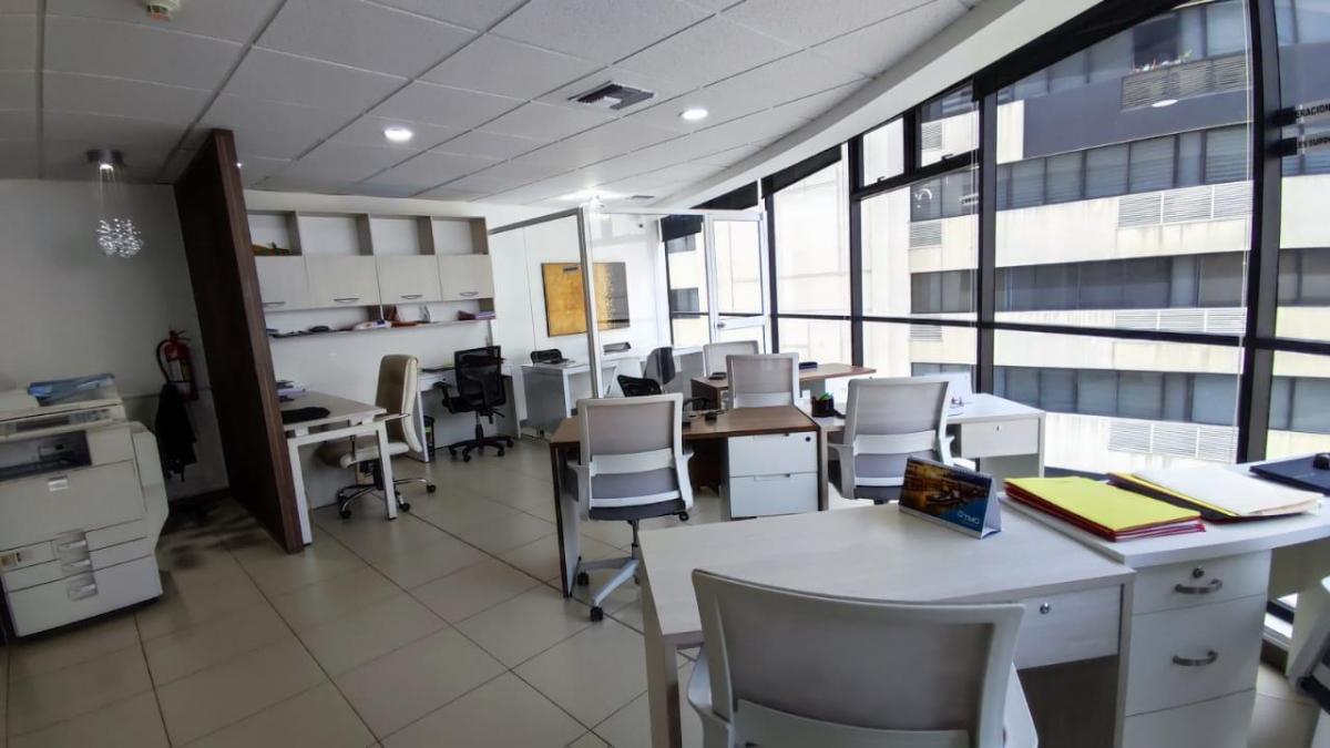 Venta Oficina Puerto Santa Ana Edificio Emporium, Guayas — imagen 6