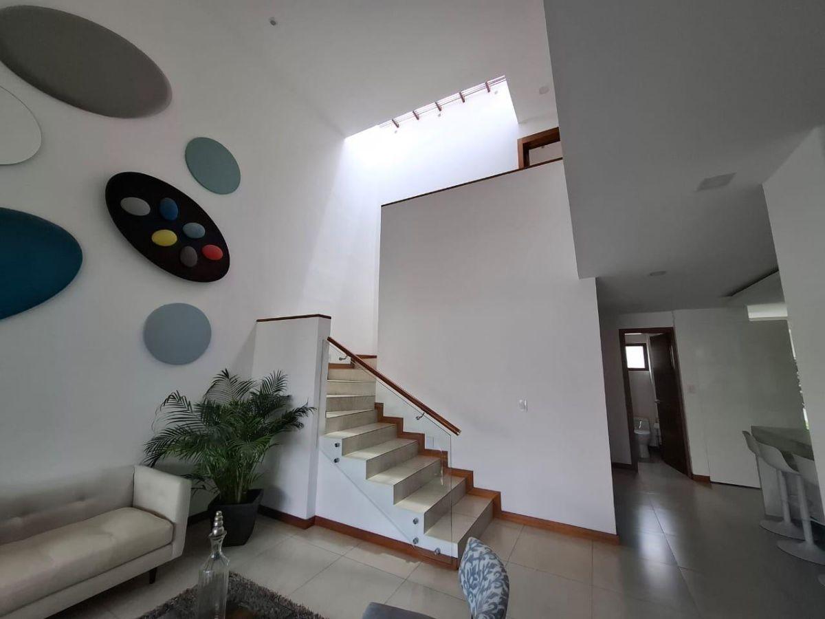 Casa de 197 m² con 3 Dorm. en Venta en Tumbaco — imagen 8