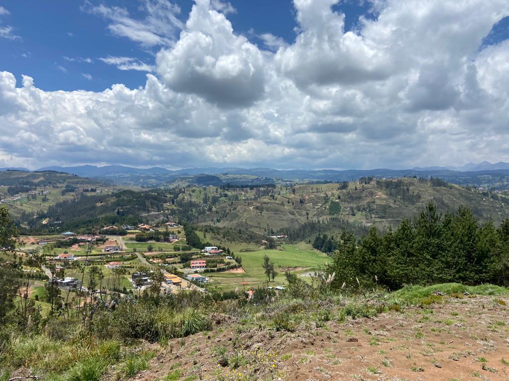 Terreno en Venta, Sector Tarqui, Zhucay, Azuay — imagen 9