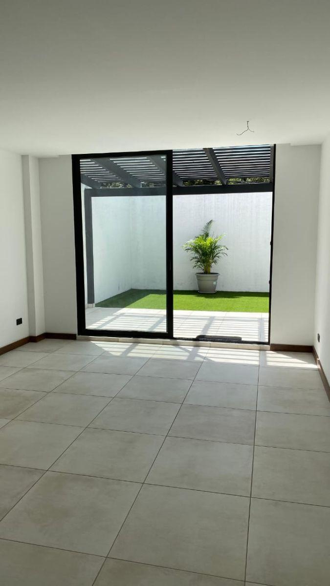 Departamento Nuevo por Estrenar en Venta en Cumbayá — imagen 6