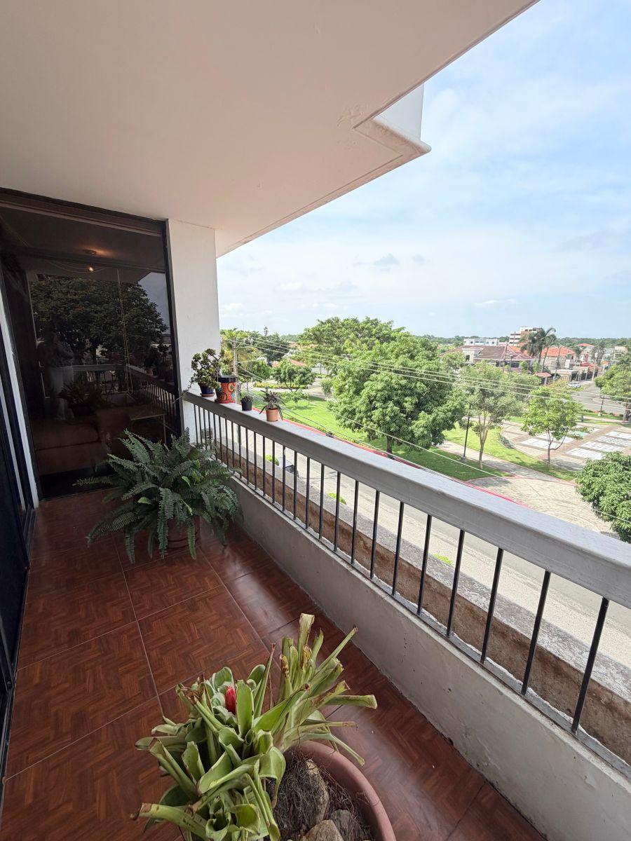 Urb. Puerto Azul Departamento en Venta 3 Dorm., Guayas — imagen 8