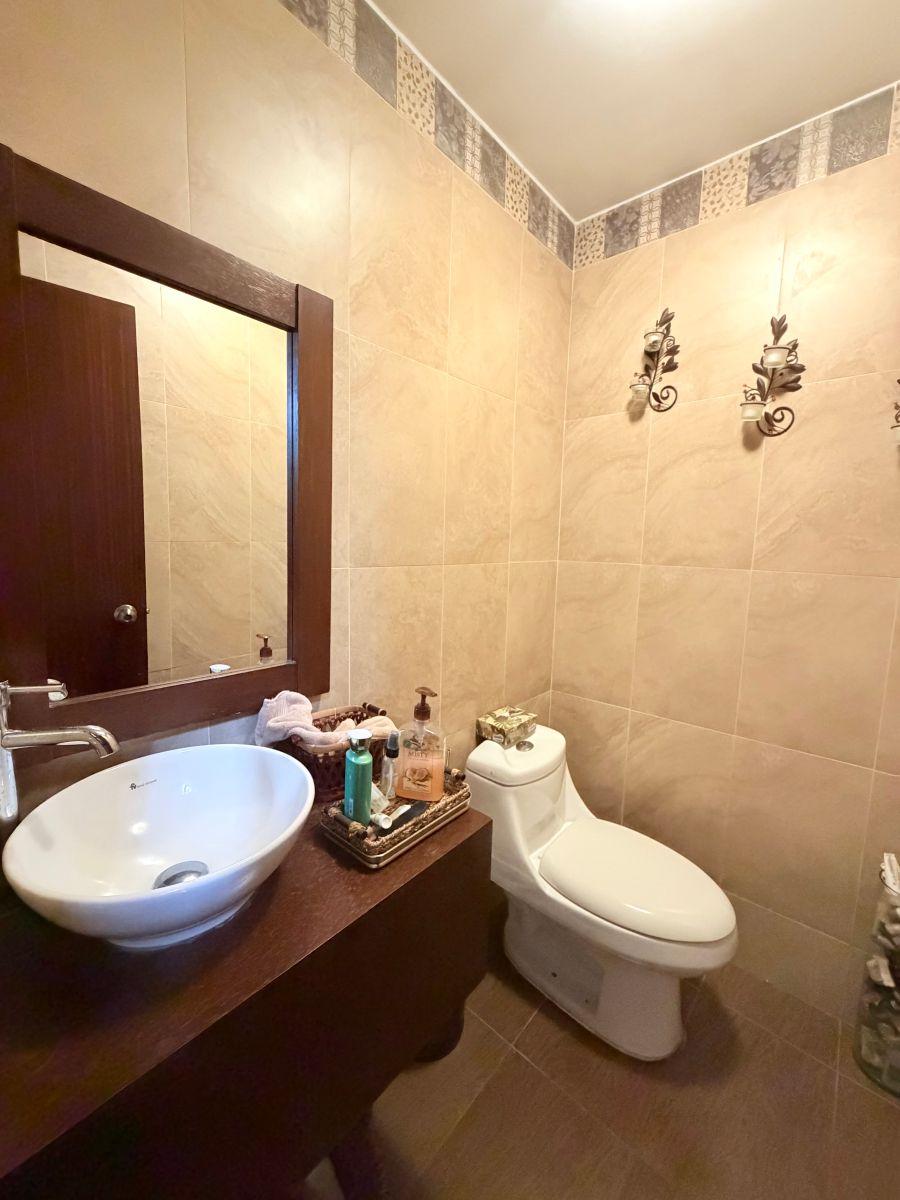 Urb. Puerto Azul Loft en Venta 3 Dorm., Guayas — imagen 5