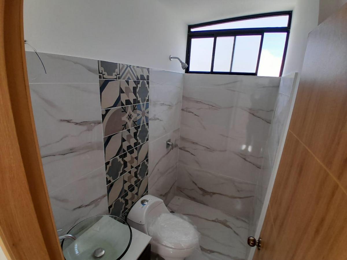 Casa en Venta - Cashapamba - Valle de Los Chillos - 150 m². Provincia de Pichincha — imagen 7