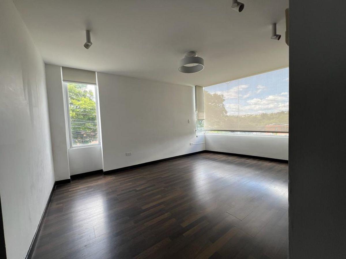 Casa en Venta en Tumbaco – Sector Los Sauces — imagen 2