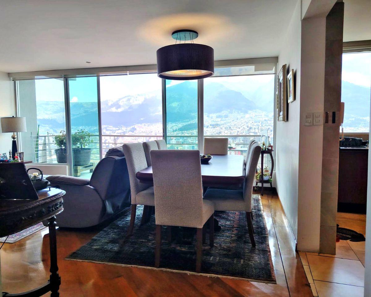 Vendo Departamento en González Suárez — imagen 2