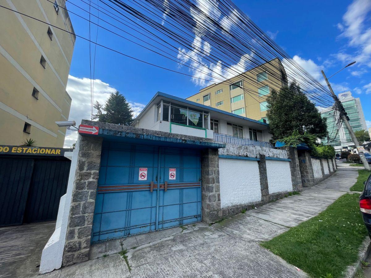 Terreno Calle Sam Ignacio con Casa Antigua — imagen 6