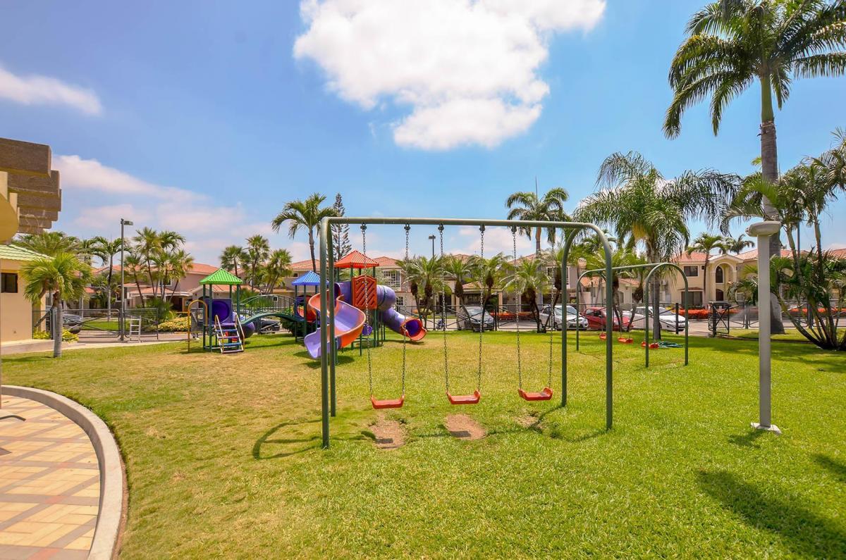 Terreno a La Venta en Vista Al Parque. Guayas — imagen 9