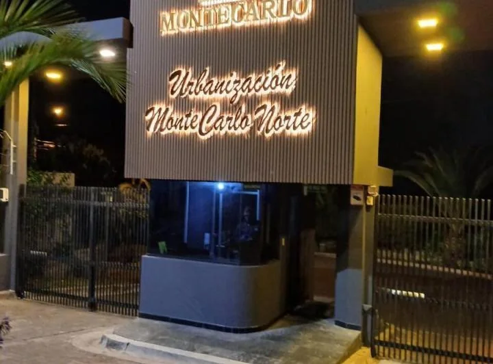 Amagasí del Inca - Urb. Montecarlo, Terreno de 414 m² en Venta — imagen 1