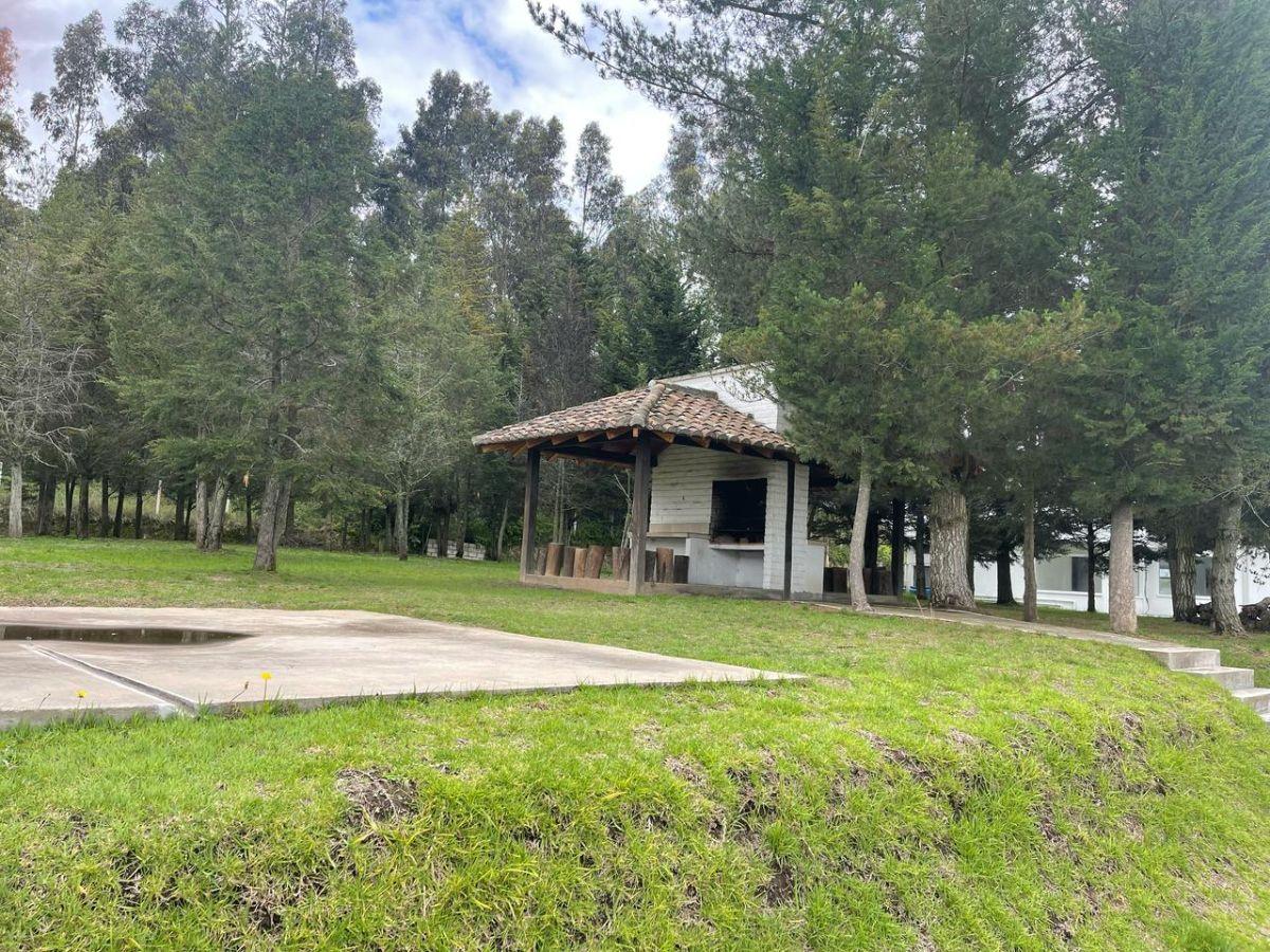 En Venta Terreno Esquinero 928 Mtrs, Dentro Urbanizacion: Piscina, Lagos, Seguridad. Tabacundo $39.80 — imagen 10
