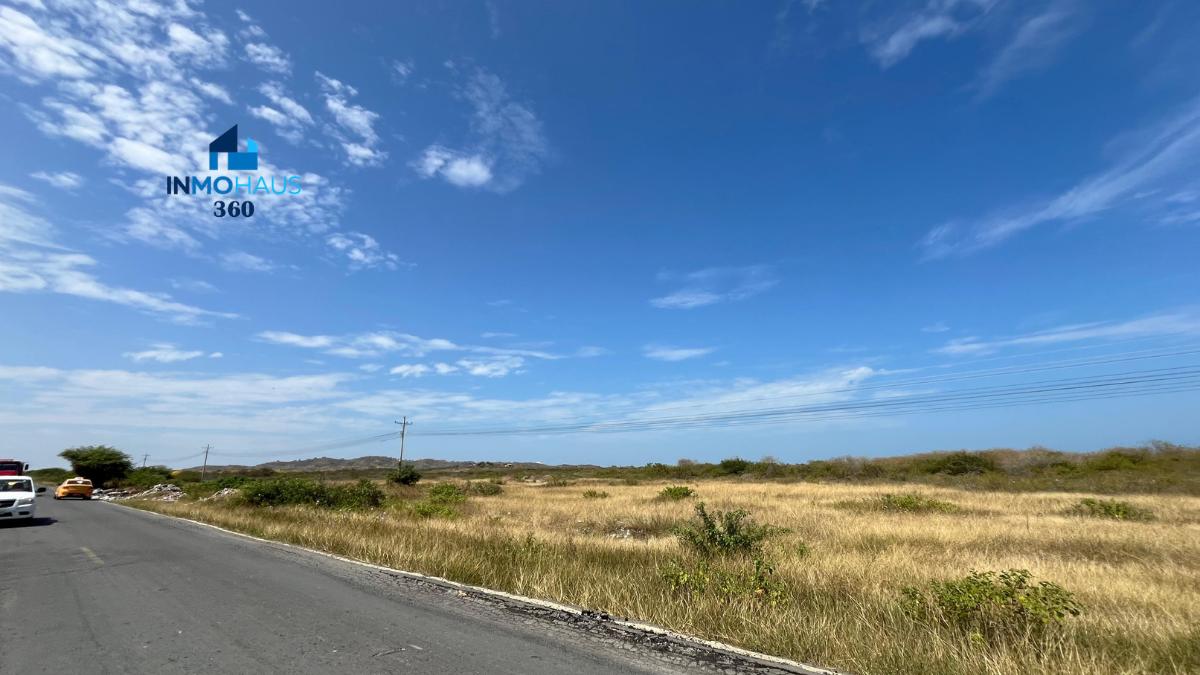 Terreno Comercial Venta de 5.000 m² Frente a La Vía Playas Engabao Ideal Para Gasolinera o Inversión, Guayas — imagen 7