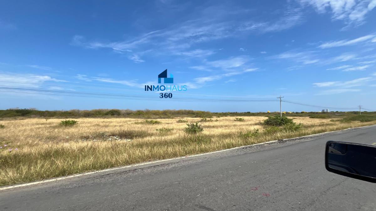 Terreno Comercial Venta de 5.000 m² Frente a La Vía Playas Engabao Ideal Para Gasolinera o Inversión, Guayas — imagen 6