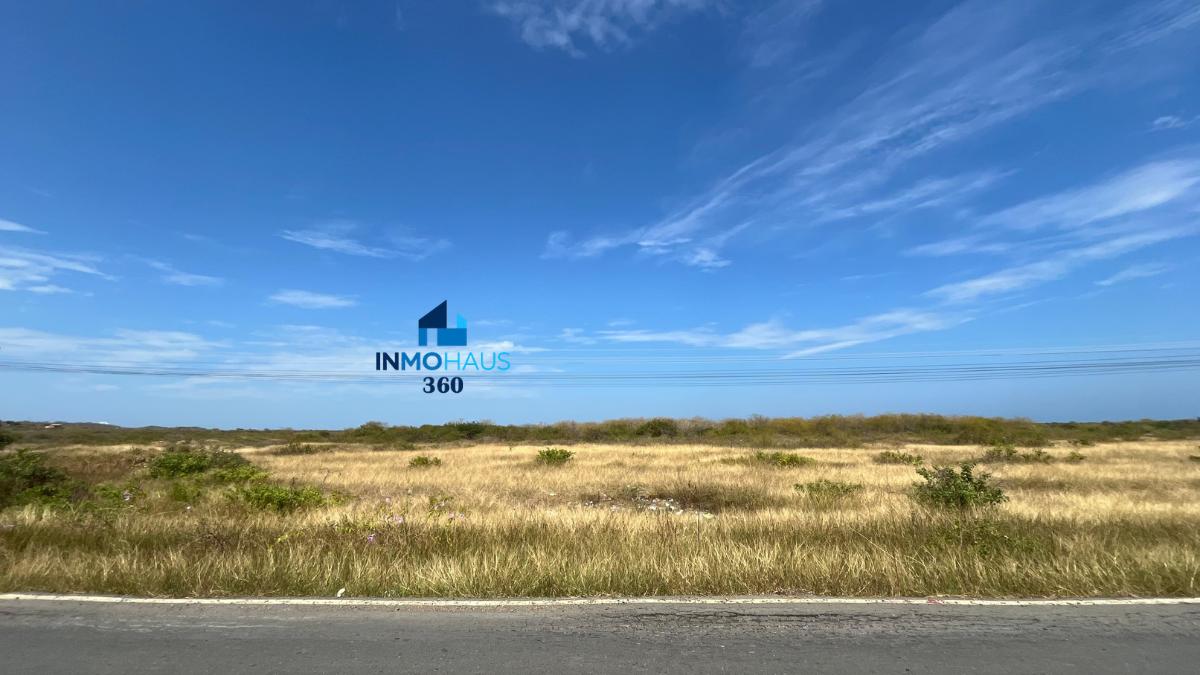 Terreno Comercial Venta de 5.000 m² Frente a La Vía Playas Engabao Ideal Para Gasolinera o Inversión, Guayas — imagen 4