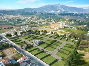 Vendo Hermoso Terreno Dentro de Urbanización Ubicada en Puembo — imagen 2