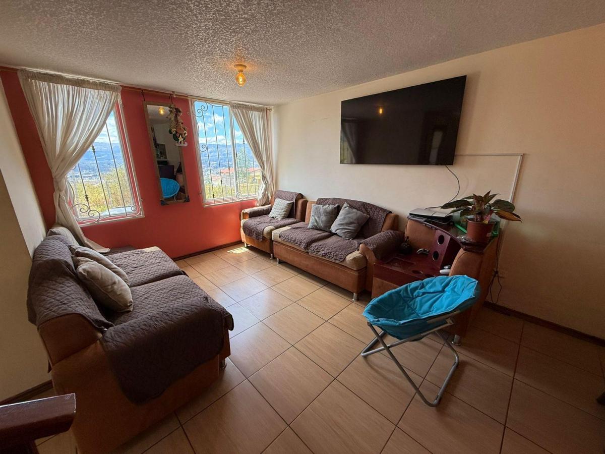 En Venta Casa Dos Pisos con Terraza Sector Santa Monica Conocoto — imagen 9