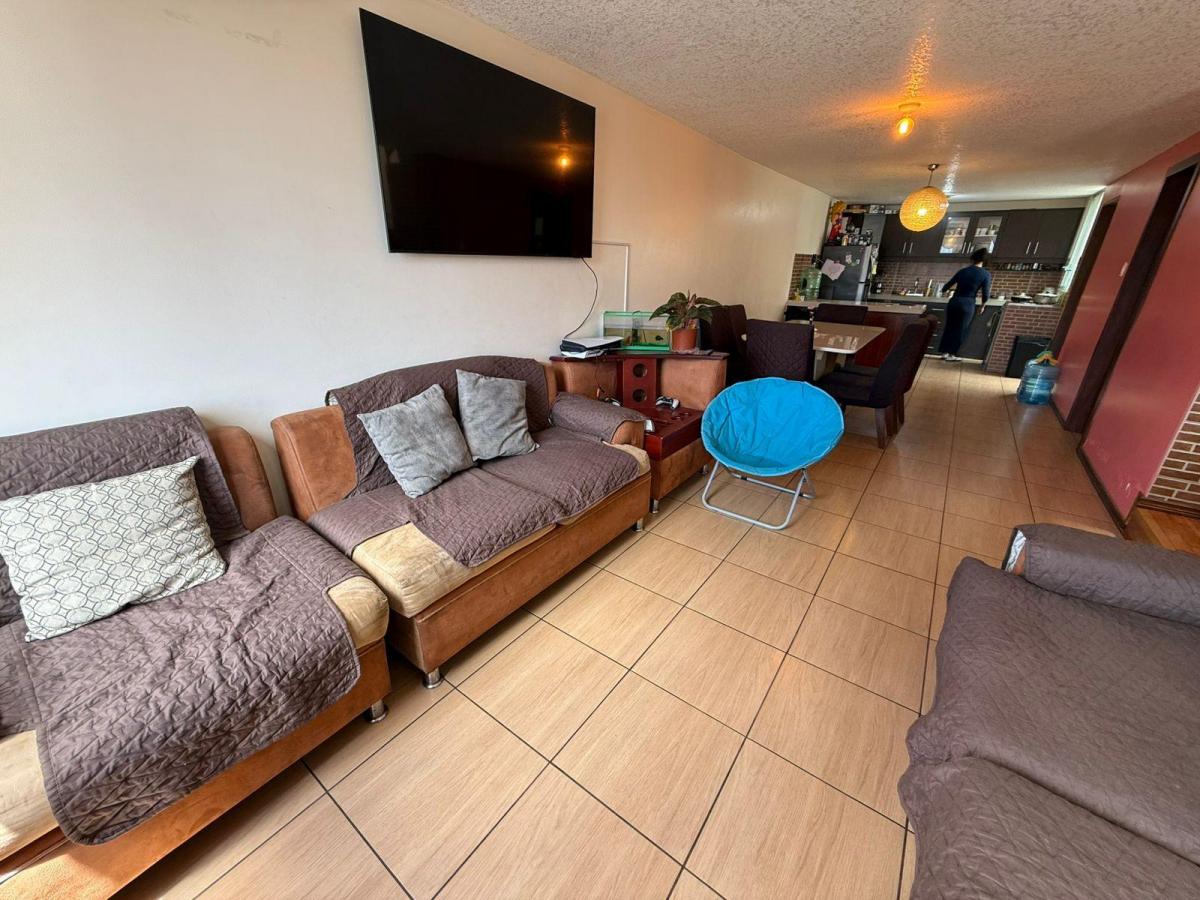 En Venta Casa Dos Pisos con Terraza Sector Santa Monica Conocoto — imagen 8