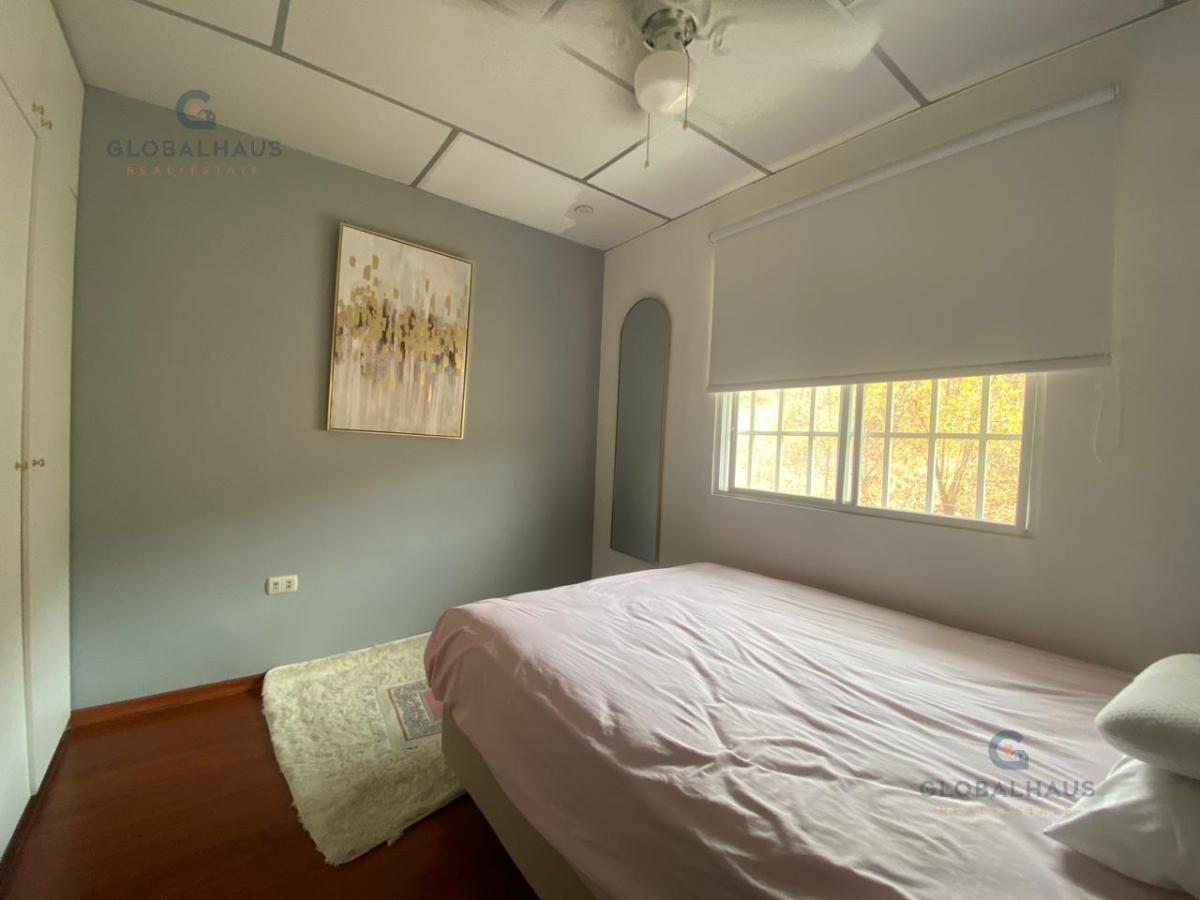 Venta de Casa, Urb. Villa del Rey, Etapa Príncipe Guillermo, 4 Habitaciones, Se Acepta Biess m. N, Guayas — imagen 3