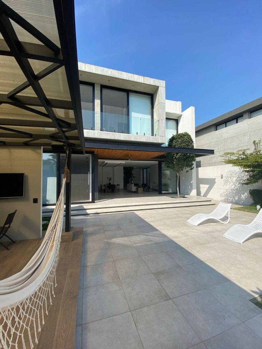 Espectacular Casa Al Lago Minimalista y Elegante, Guayas — imagen 9