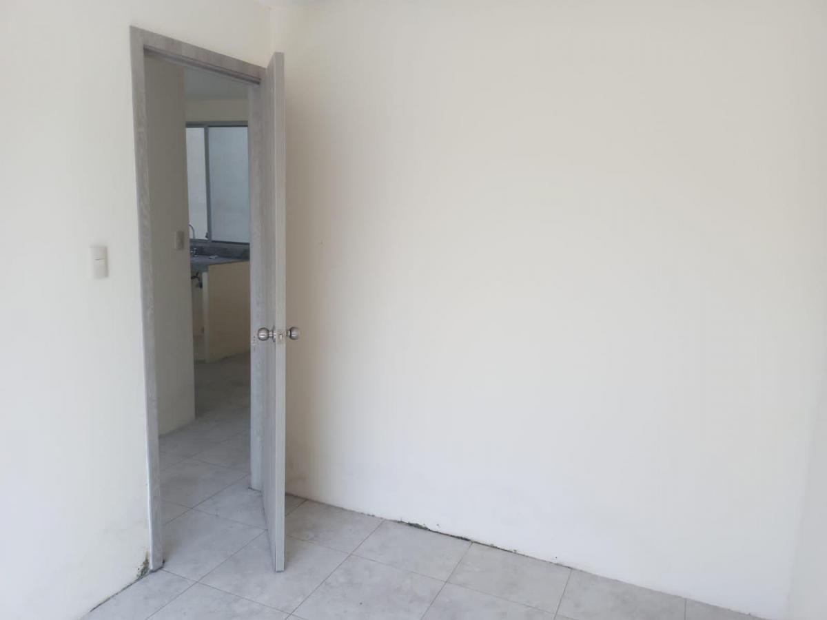 Casa de Venta en La Urbanización Bonavila, de Estreno, Vía a Daule. Guayas — imagen 2