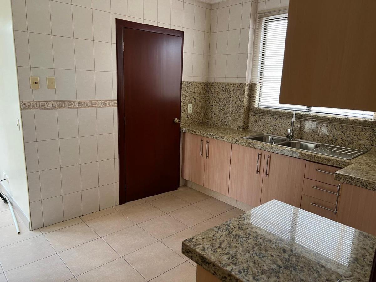 Casa en Venta en Urb. Isla Sol, Guayas — imagen 7