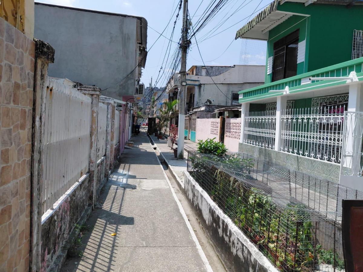 Casa en Venta - Martha de Roldós Ximo, Guayas — imagen 8