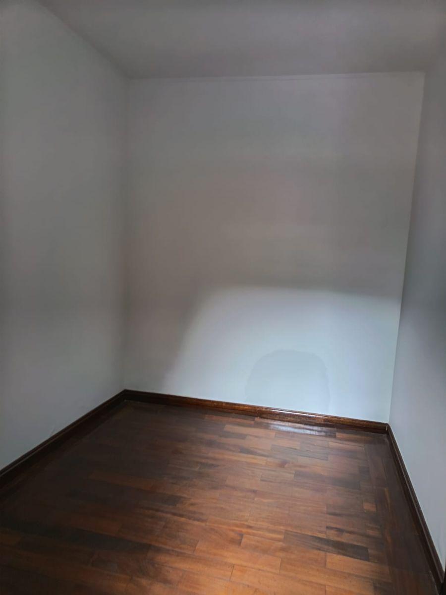 Se Vende Hermosa Casa Re Modelada Mas un Departamento Dentro de La Urbanización El Condado — imagen 7