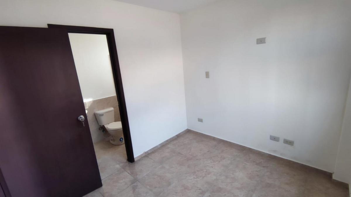 Casa en Venta, Urbanizacion Duran City 1, Ingg, Guayas — imagen 3