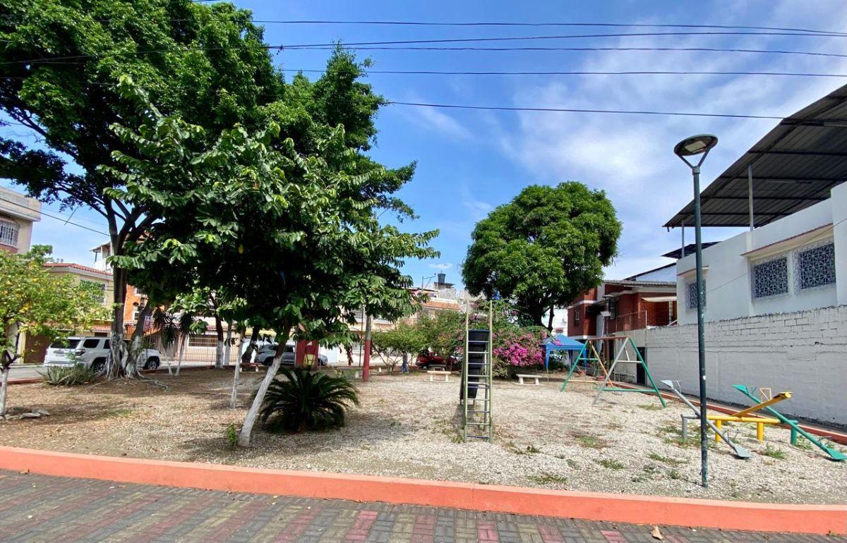 Terreno Residencial de 120 m² en Venta en El Norte de Guayaquil, Guayas — imagen 6
