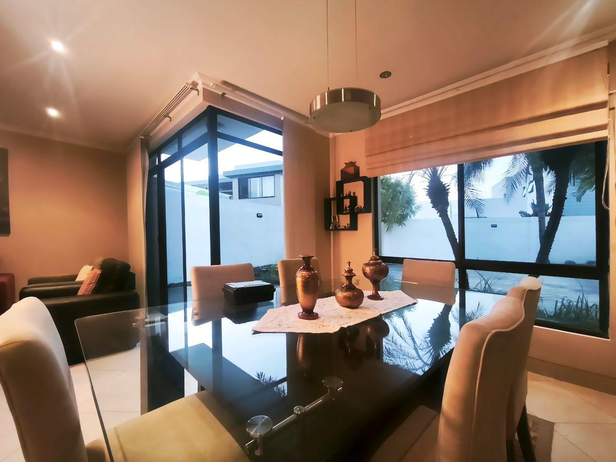 Casa en Venta en Urbanización Terrasol con 4 Dorm. Km 6 Vía a Samborondón, Guayas — imagen 9