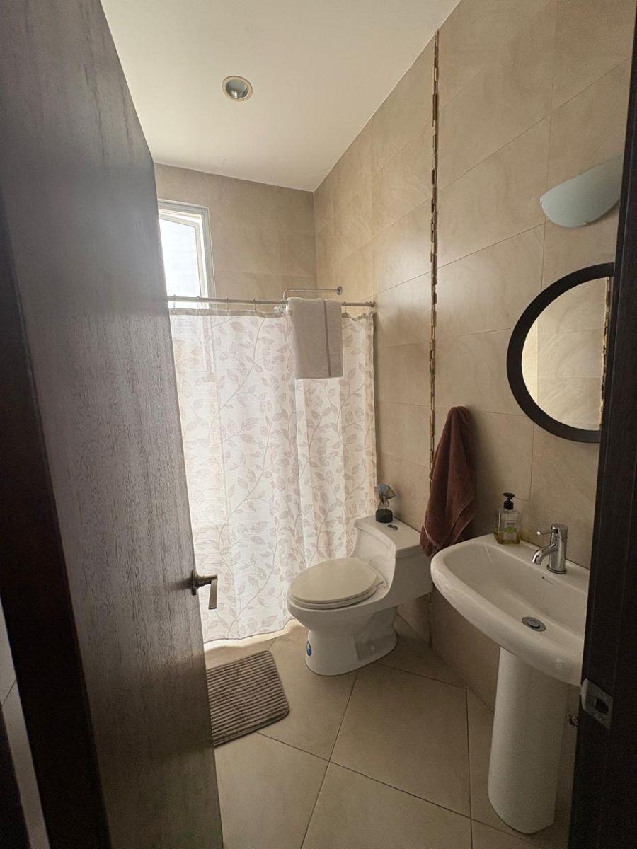 Casa con 4 Recámaras en Venta en Samborondón, 750 m² Terreno, Guayas — imagen 10
