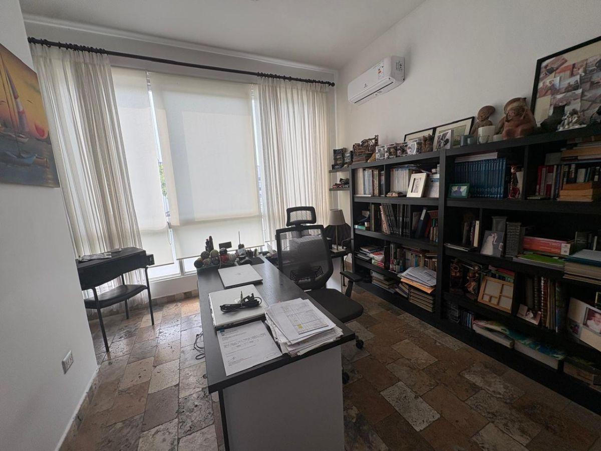Casa con 4 Recámaras en Venta en Samborondón, 750 m² Terreno, Guayas — imagen 9