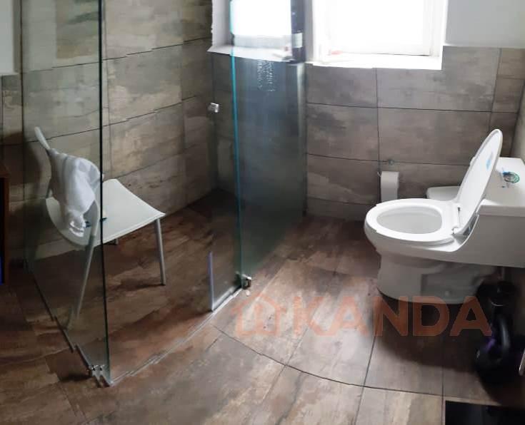 Casa Tipo Hotel - Casa de Venta - 24 Cuartos - Sector Mariscal — imagen 6