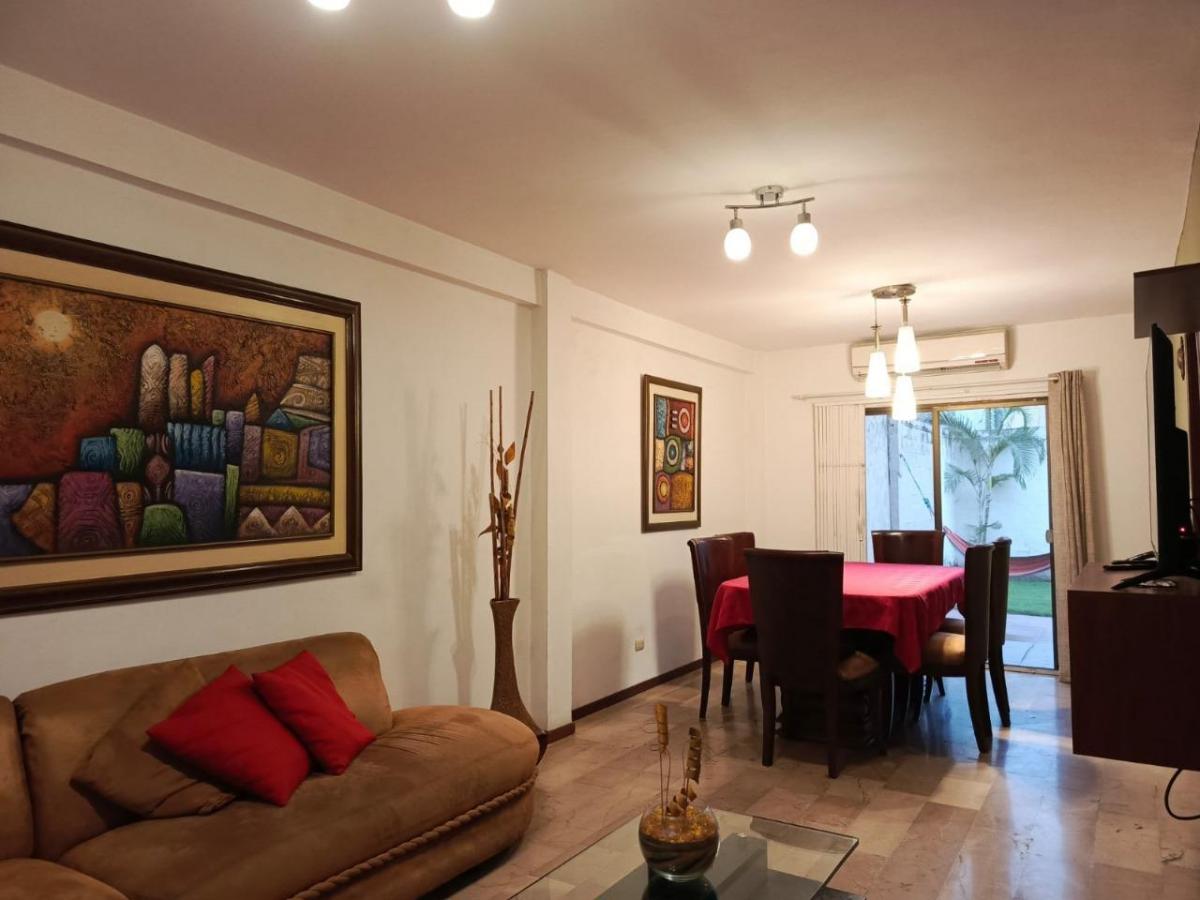 Casa de Venta en Urbanización San Felipe, Conjunto Cerrado, 3 Dorm.. Guayas — imagen 8