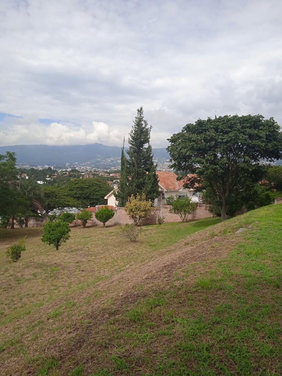 Lindo Terreno de 405 m² en Urbanización Cerrada — imagen 6